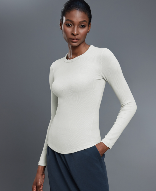 Women’s Slim Fit Long Sleeve Yoga T-Shirt – Soft & Stretchy