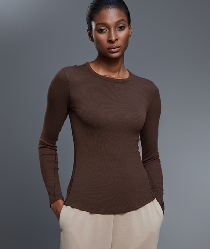 Women’s Slim Fit Long Sleeve Yoga T-Shirt – Soft & Stretchy