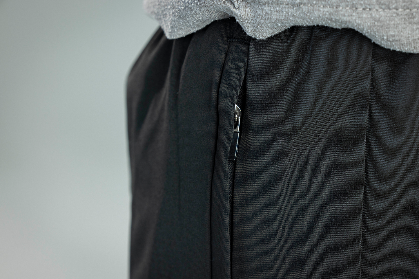 Men's V1 Athletic Shorts - Black