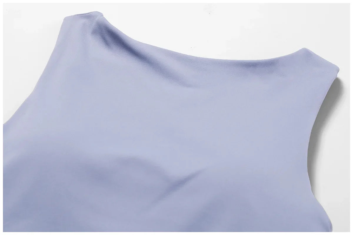 Elevate Activewear: Seamless Leggings & Top Set