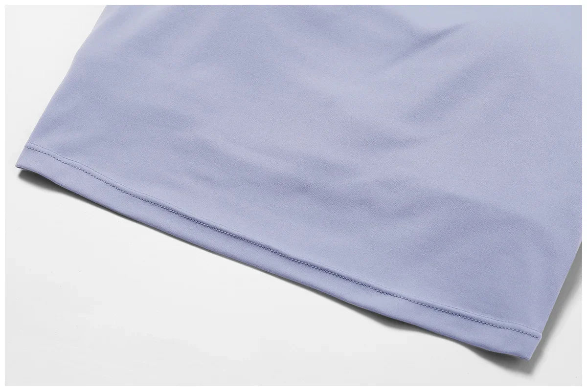 Elevate Activewear: Seamless Leggings & Top Set