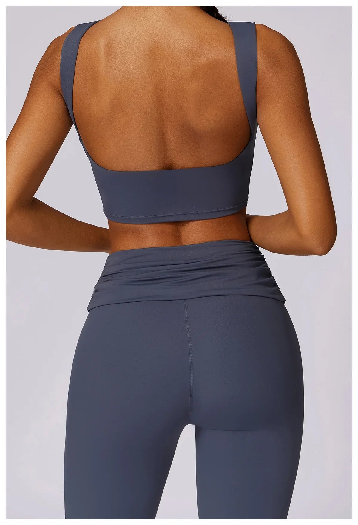 Elevate Activewear: Seamless Leggings & Top Set