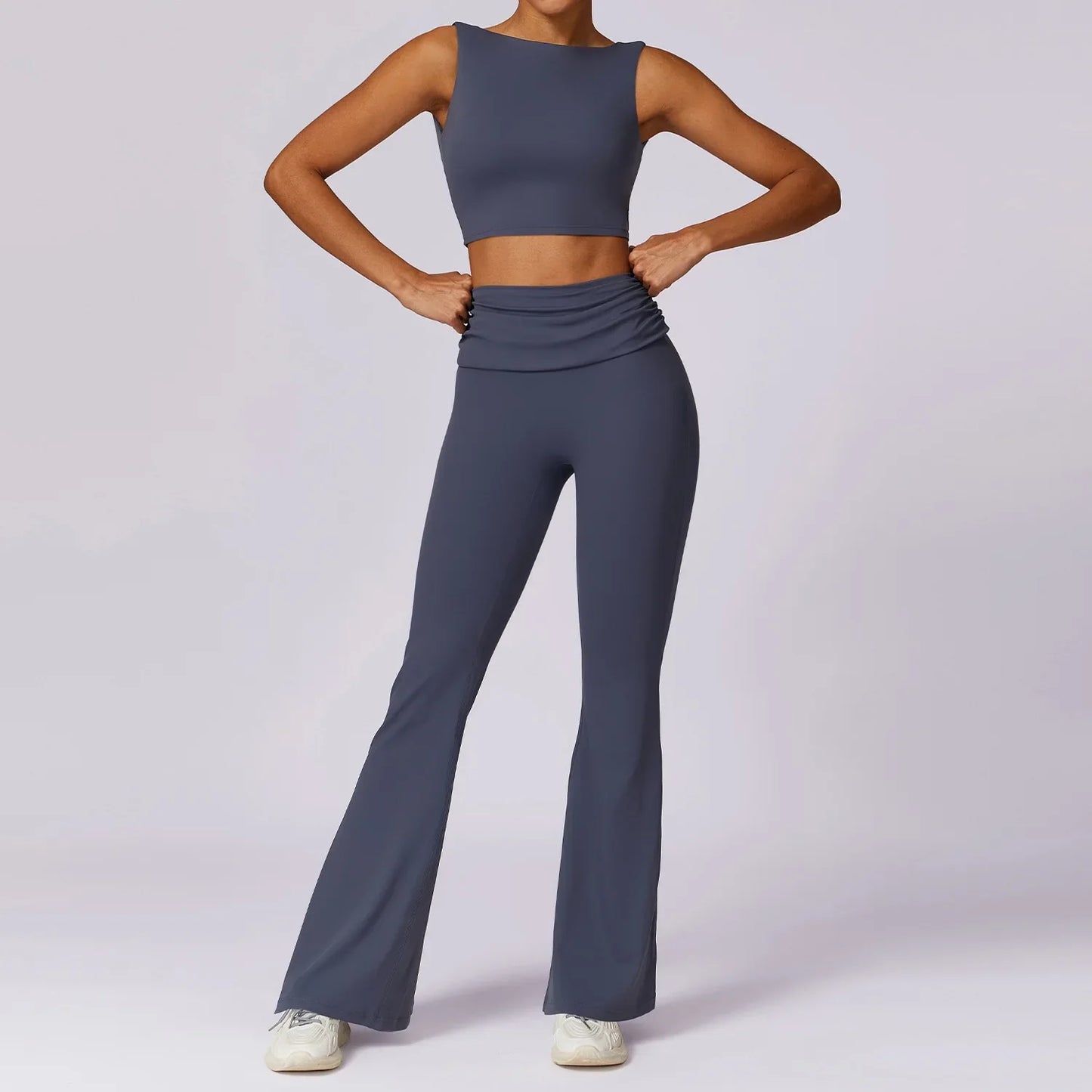 Elevate Activewear: Seamless Leggings & Top Set