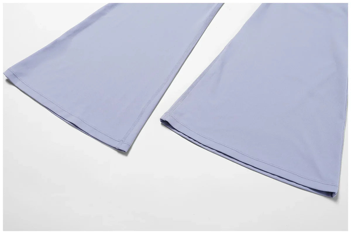 Elevate Activewear: Seamless Leggings & Top Set