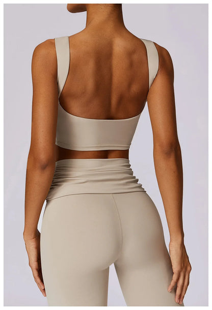 Elevate Activewear: Seamless Leggings & Top Set