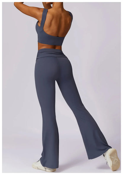 Elevate Activewear: Seamless Leggings & Top Set